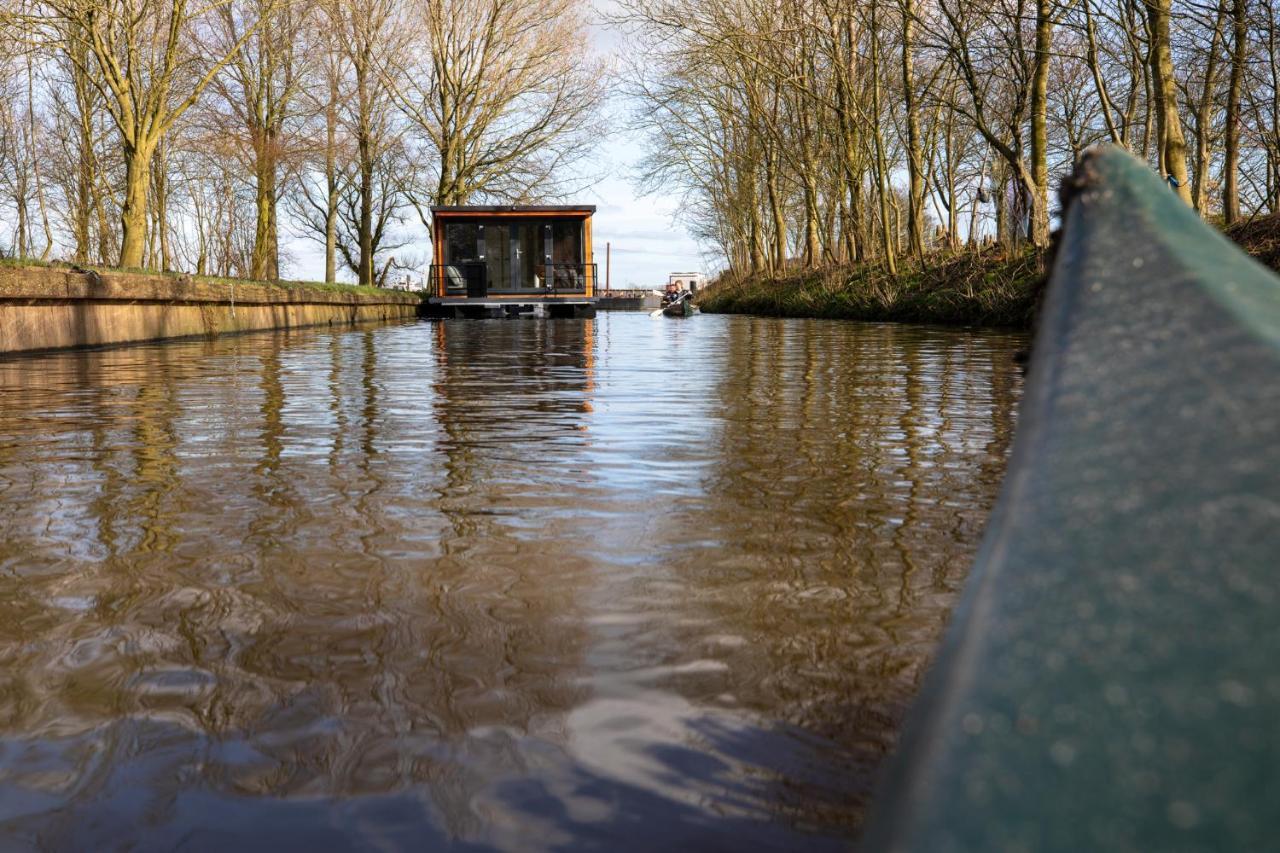 Waterlodges Weidumerhout 외부 사진